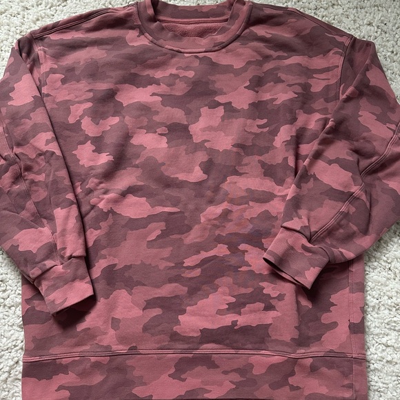 Lululemon Perfectly Oversized Crew Heritage 365 Camo Brier Rose Multi - Picture 3 of 5